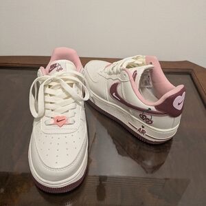 Nike AF1 Low Valentine's Day 2023